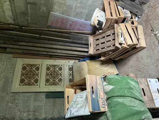 Débarras intégral des parties extérieures d'une maison sur Longueau, Amiens, Elite Débarras