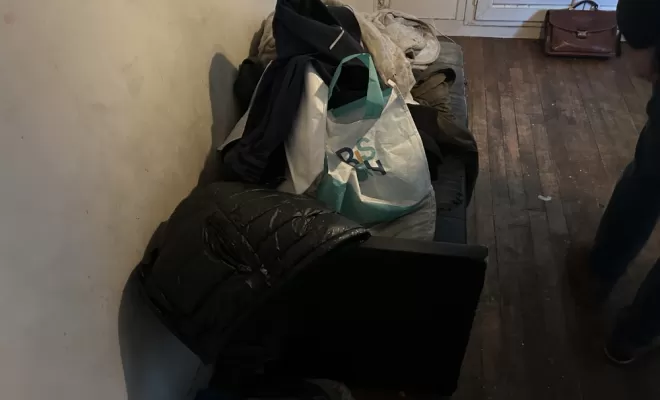 Débarras d'un appartement au troisième étage (sans ascenseur) sur AMIENS, Amiens, Elite Débarras