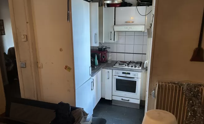 Débarras d'un appartement au troisième étage (sans ascenseur) sur AMIENS, Amiens, Elite Débarras