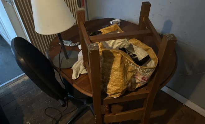 Débarras d'un appartement au troisième étage (sans ascenseur) sur AMIENS, Amiens, Elite Débarras