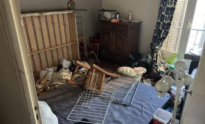 Débarras d'un appartement au troisième étage (sans ascenseur) sur AMIENS, Amiens, Elite Débarras