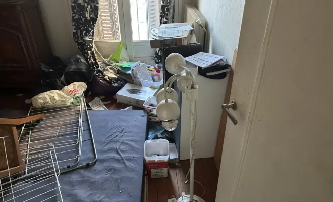 Débarras d'un appartement au troisième étage (sans ascenseur) sur AMIENS, Amiens, Elite Débarras