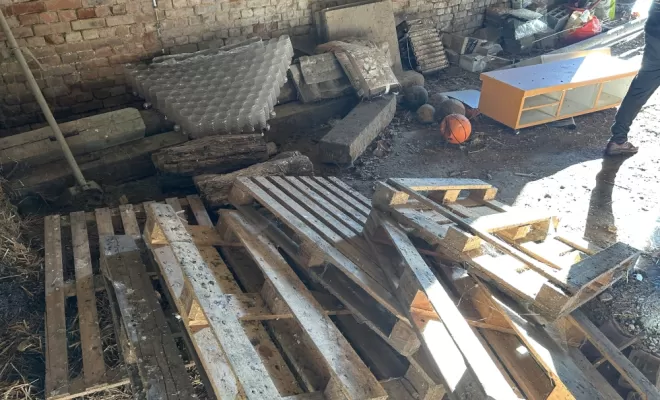 Débarras des parties extérieures d’une maison sur Amiens , Amiens, Elite Débarras