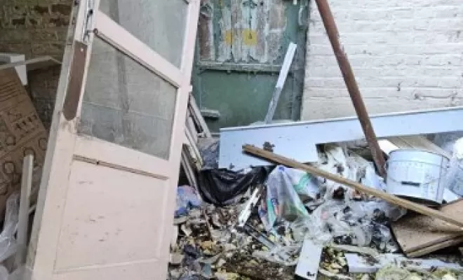 Débarras des parties extérieures d’une maison près d’Amiens , Amiens, Elite Débarras