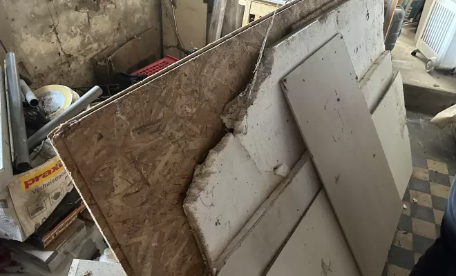 Débarras intégral des parties extérieures d'une maison sur Amiens, Amiens, Elite Débarras