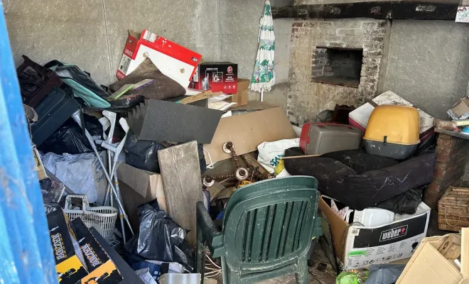 Débarras intégral des parties extérieures d'une maison et de son grenier à Pissy, Amiens, Elite Débarras
